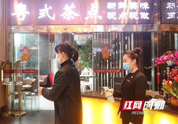 在长沙录制美食综艺结束后酒店的外卖放纵餐指南